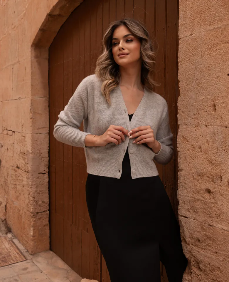 100% gray cashmere cardigan sweater